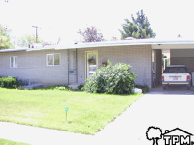  566 E 2875 N