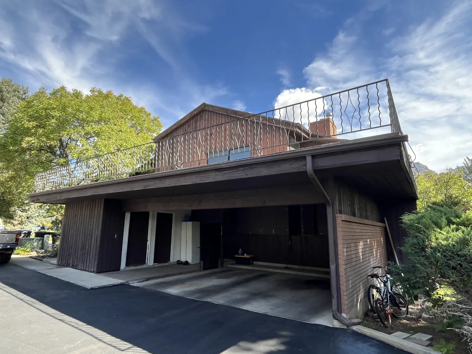 2717 Edgewood Dr