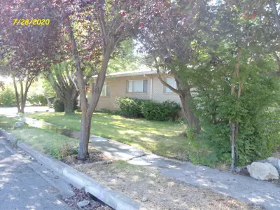 285 W 1625 N,