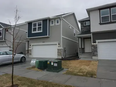 3279 E 1350 S