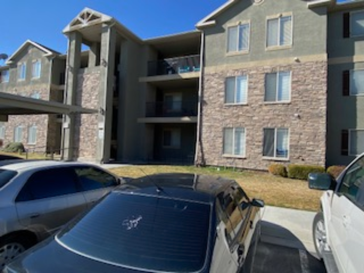 3543 E Rock Creek Rd